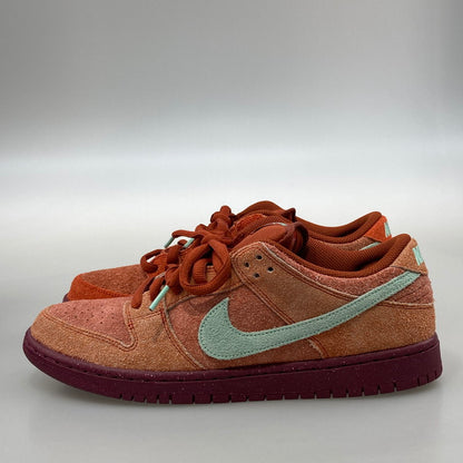 【中古品】【メンズ】 NIKE ナイキ SB DV5429-601 DUNK LOW PRO PRM MYSTIC RED AND ROSEWOOD ダンク ロー プロ プレミアム スニーカー 160-251219-WA-06-iwa サイズ：28.5cm カラー：MYSTIC RED/EMERALD RISE 万代Net店