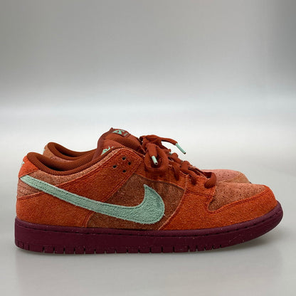 【中古品】【メンズ】 NIKE ナイキ SB DV5429-601 DUNK LOW PRO PRM MYSTIC RED AND ROSEWOOD ダンク ロー プロ プレミアム スニーカー 160-251219-WA-06-iwa サイズ：28.5cm カラー：MYSTIC RED/EMERALD RISE 万代Net店