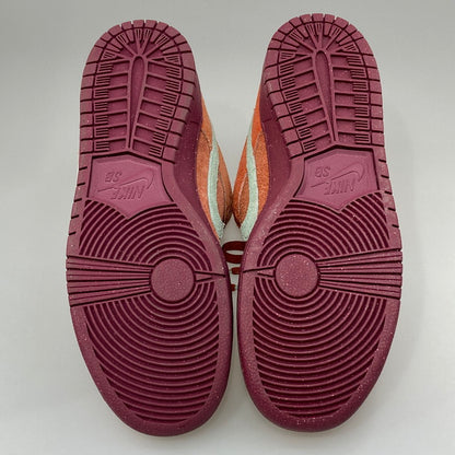 【中古品】【メンズ】 NIKE ナイキ SB DV5429-601 DUNK LOW PRO PRM MYSTIC RED AND ROSEWOOD ダンク ロー プロ プレミアム スニーカー 160-251219-WA-06-iwa サイズ：28.5cm カラー：MYSTIC RED/EMERALD RISE 万代Net店