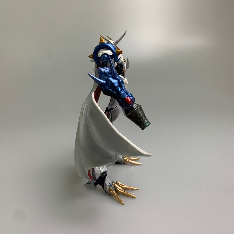 【中古品】 一番くじ デジモン シリーズ 光と闇の衝突 A賞 オメガモン 魂豪示像 フィギュア 052-260713-hu-02-min 万代Net店