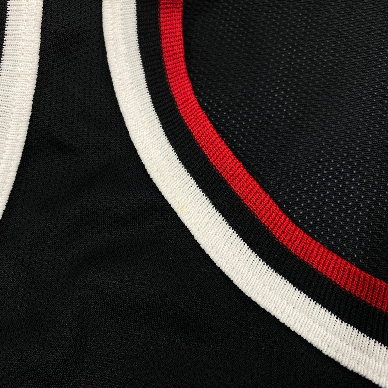 【中古品】【メンズ】 CHAMPION チャンピオン 90S CHICAGO BULLS MICHAEL JORDAN GAME SHIRT シカゴ ブルズ マイケル ジョーダン ゲーム シャツ トップス タンクトップ 146-260928-cs-05-izu サイズ：44 カラー：ブラック 万代Net店