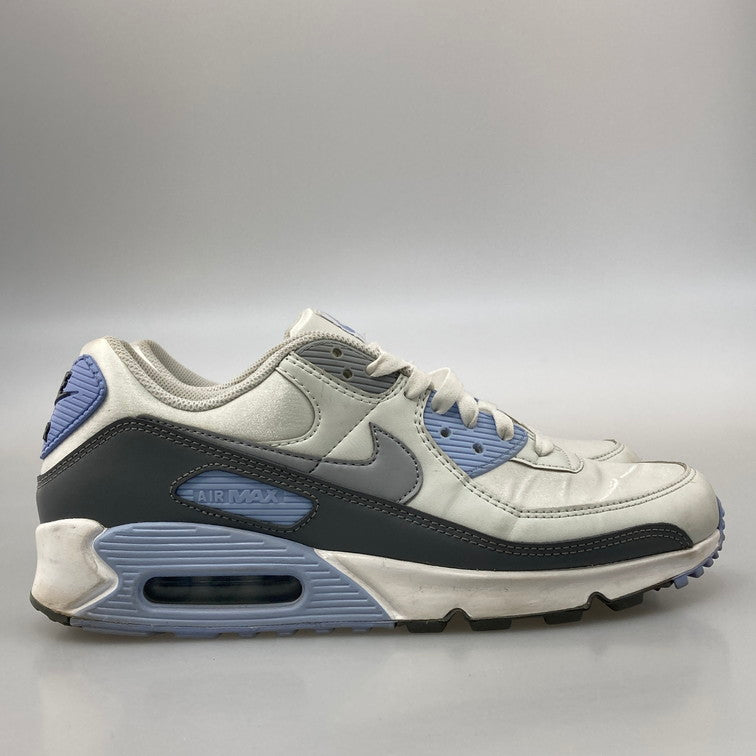 【中古品】【レディース】 NIKE ナイキ FB8570-100 WMNS AIR MAX 90 WHITE GRAY BLUE エアマックス スニーカー 本体のみ（箱なし） 160-251219-WA-09-iwa サイズ：28cm カラー：ホワイト グレー ブルー 万代Net店