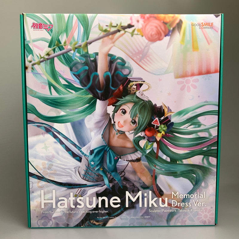 【中古美品】 グッドスマイルカンパニー 初音ミク Memorial Dress Ver. 1/7スケール 塗装済み 完成品フィギュア 053-260914-hu-16-min 万代Net店