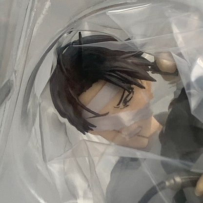 【中古品】 一番くじ 進撃の巨人　地鳴らし　B賞　リヴァイ　俺達が夢見た世界 フィギュア 052-260713-hu-10-min 万代Net店
