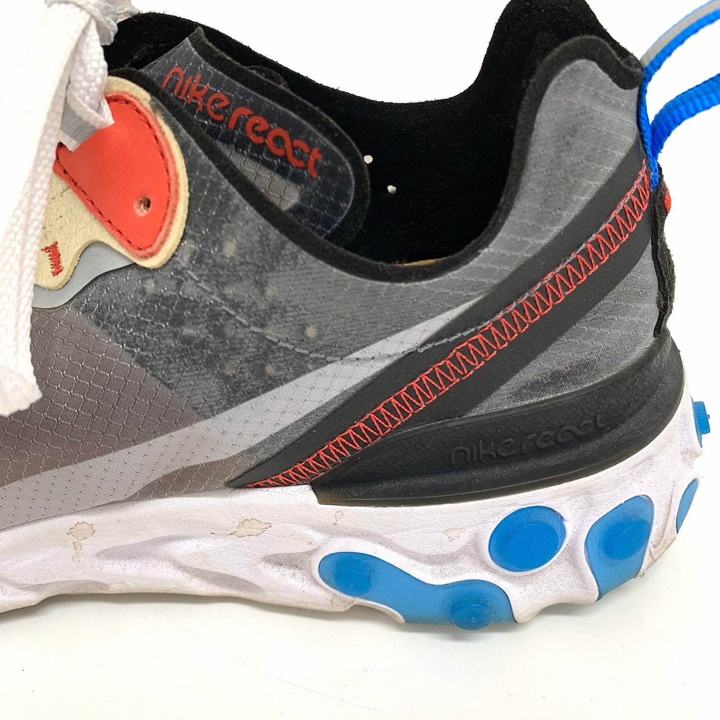 【現状渡し品】【メンズ】 NIKE ナイキ リアクト エレメント 87 ローカットスニーカー クラシックランニングシューズ 靴 160-251216-yu-06-fur サイズ：27.5cm カラー：マルチカラー 万代Net店