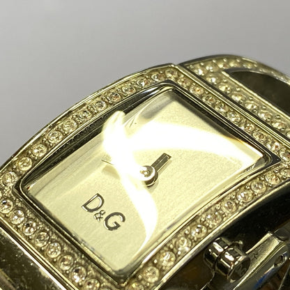 【中古品】【レディース】 DOLCE&GABBANA ドルチェアンドガッバーナ LINE STONE LOGO BRACELET QUARTZ WATCH ラインストーン ロゴ ブレスレット クォーツ ウォッチ 腕時計 197-260630-kh-01-izu カラー：シルバー 万代Net店