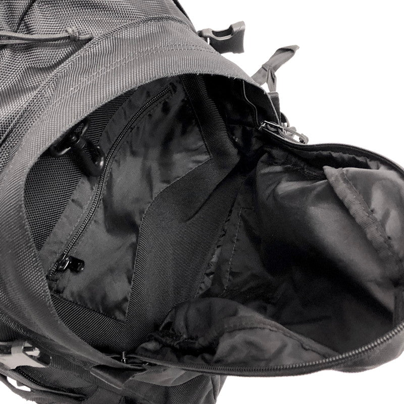 【中古品】【メンズ/レディース】 NEW ERA ニューエラ BACKPACK バックパック リュック バッグ 鞄 188-260330-rs-02-fur カラー：ブラック 万代Net店