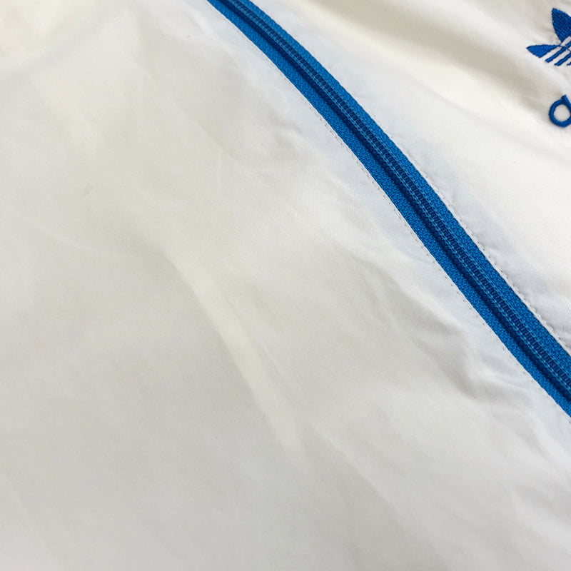 【現状渡し品】【メンズ】 OLD ADIDAS オールドアディダス 80S NYLON FULL ZIP JACKET ADS-200 ナイロンジャケット トラックジャケット ブルゾン アウター 古着 ヴィンテージ 146-260623-rs-09-fur サイズ：M カラー：ホワイト/ブルー 万代Net店