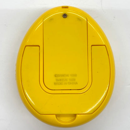 【中古品】 動作確認済 BANDAI 1998年 やさしいたまごっち イエロー 038-260526-mo-01-fur 万代Net店
