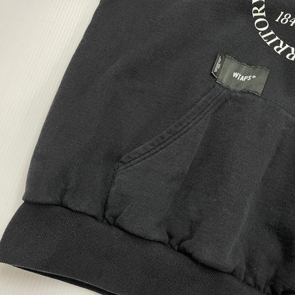 【中古品】【メンズ】 WTAPS ダブルタップス SNEAK INGREDIENTS HOODY スニーク イングリディエント フーディ 長袖 トップス プルオーバー フーディ 142-251007-yo-08-fuz サイズ：02 カラー：ブラック 万代Net店