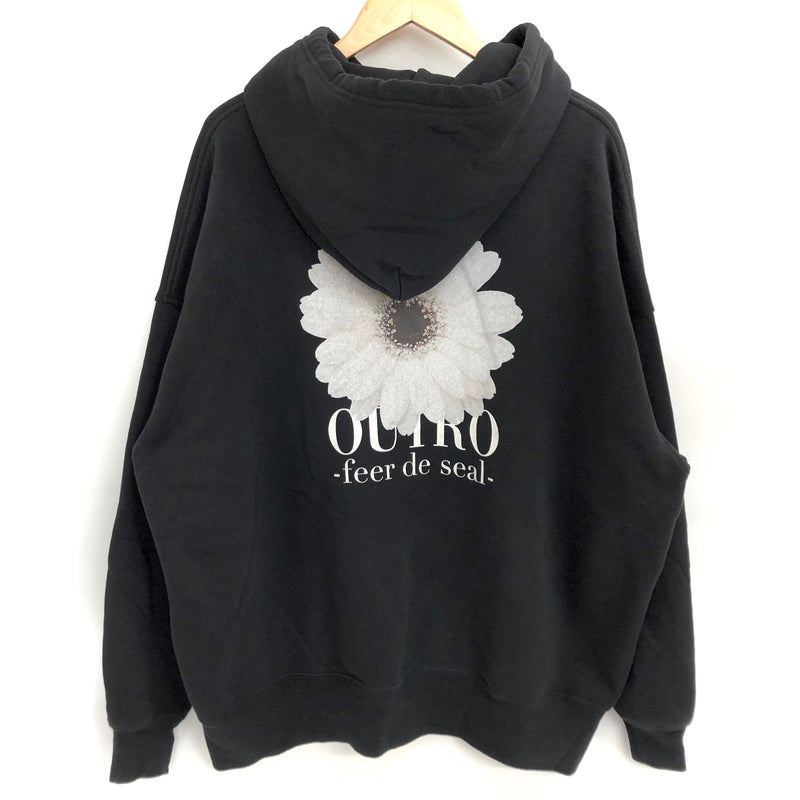 【中古品】【メンズ】 OUTRO-feer de seal- アウトロフィールデシール Gerbera Oversize Hoodie ガーベラ バックプリント フーディー パーカー 長袖 トップス 古着 147-260917-rs-11-fur サイズ：F カラー：ブラック 万代Net店