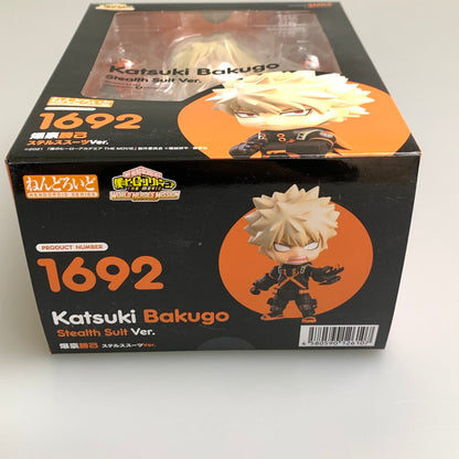 【中古美品】 ねんどろいど 僕のヒーローアカデミア THE MOVIE WORLD HEROES MISSION 爆豪勝己 ステルススーツVer. 051-251205-zi-07-min 万代Net店