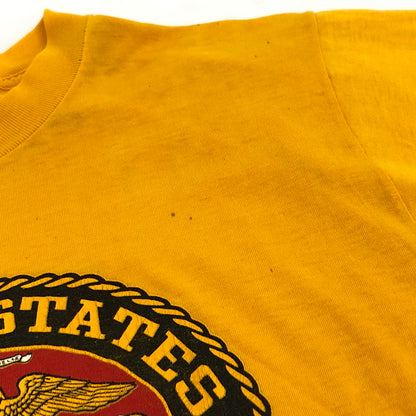 【現状渡し品】【メンズ】 US.NAVY ユーエスネイビー 両シングル 70-80S USMC S/S TEE 半袖 プリント Tシャツ トップス 古着 ヴィンテージ 146-260630-rs-06-fur サイズ：不明 カラー：イエロー 万代Net店
