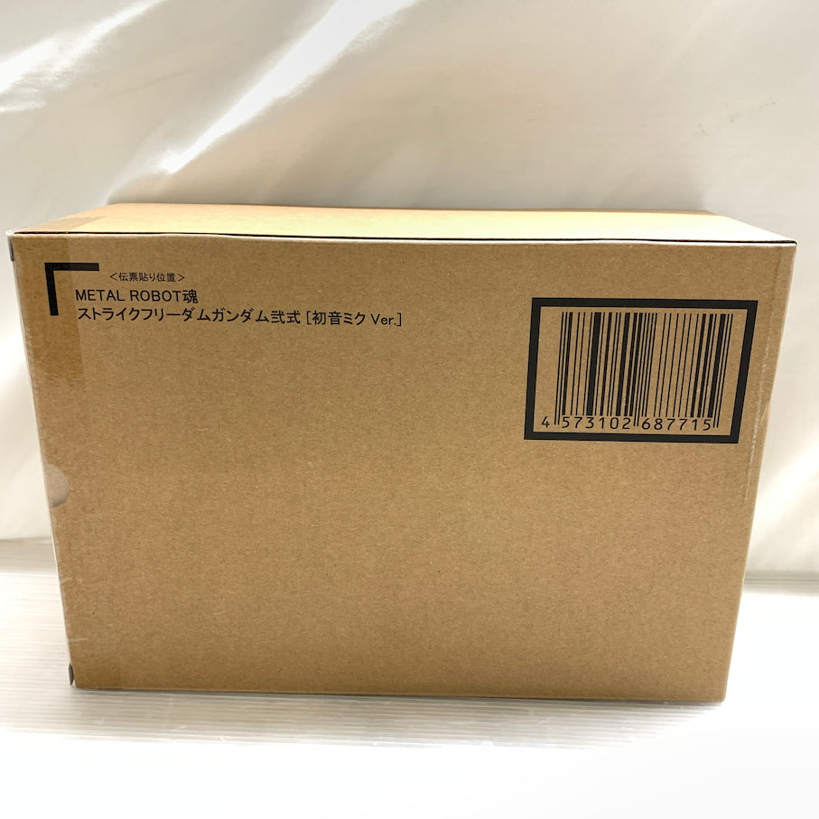 【未使用品】 METAL ROBOT魂 ストライクフリーダムガンダム弐式［初音ミク Ver.］ 056-260603-MS-02-min 万代Net店