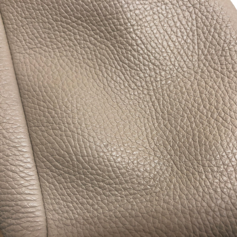 【現状渡し品】【レディース】 YOUNG&OLSEN THE DRYGOODS STORE ヤングアンドオルセン EMBOSSED LEATHER TOTE M エンボス レザートート バッグ 鞄 188-260701-rs-08-fur カラー：ベージュ系 万代Net店