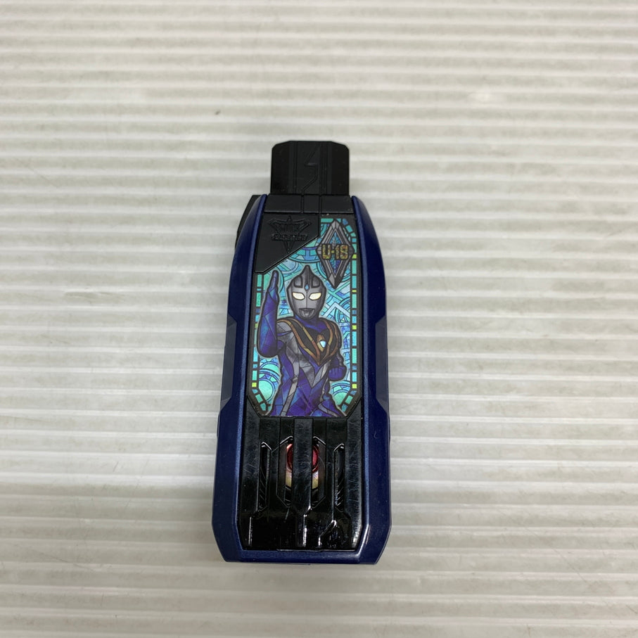【中古品】 DXガッツハイパーキーPremium ウルトラマンガイアキーセット ウルトラマントリガー 044-260715-YT-02-min 万代Net店