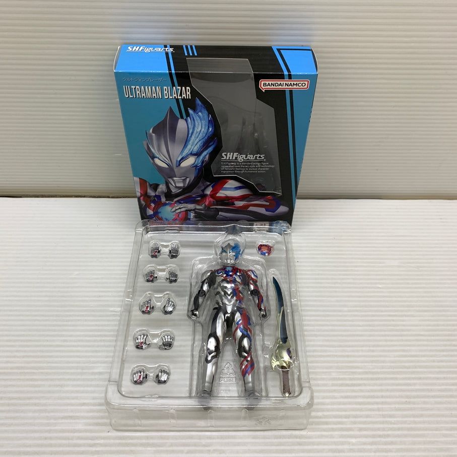 【中古品】 S.H.Figuarts ウルトラマンブレーザー 044-260715-YT-04-min 万代Net店
