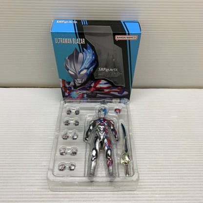 【中古品】 S.H.Figuarts ウルトラマンブレーザー 044-260715-YT-04-min 万代Net店