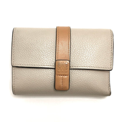 【中古品】【レディース】 LOEWE ロエベ SMALL VERTICAL WALLET "LIGHT OAT" C660S86X01 三つ折り財布 コンパクトウォレット 181-260416-rs-02-fur カラー：ライトオート/ハニー 万代Net店