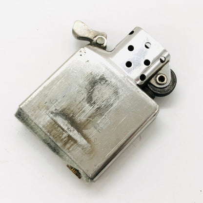 【現状渡し品】【メンズ/レディース】 ZIPPO ジッポ 1941 REPLICA NATURAL AMERICAN SPIRIT 1941 レプリカ ナチュラル アメリカン スピリット メタル貼り USED加工 03年製 ライター 206-241210-hn-02-fur カラー：シルバー 万代Net店