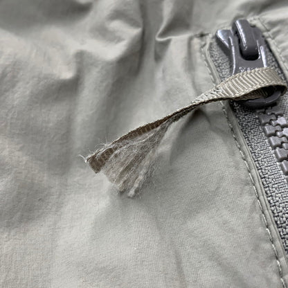 【中古品】【メンズ】 233-1517 PRIMALOFT JACKET プリマロフト ジャケット アウター 147-260329-kh-12-izu サイズ：S カラー：カーキ系 万代Net店