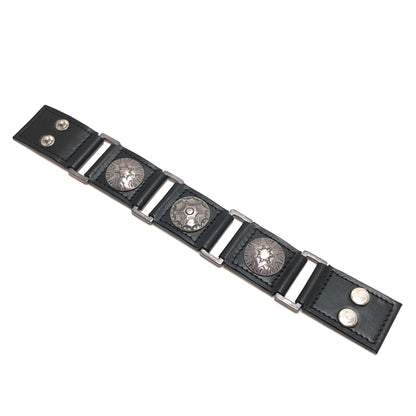 【中古品】【メンズ】 TSUNAIHAIYA ツナイハイヤ Cracasso Bracelet クラカッソ ブレスレット レザーブレスレット コンチョ アクセサリー 193-260929-rs-01-fur サイズ：L カラー：ブラック 万代Net店
