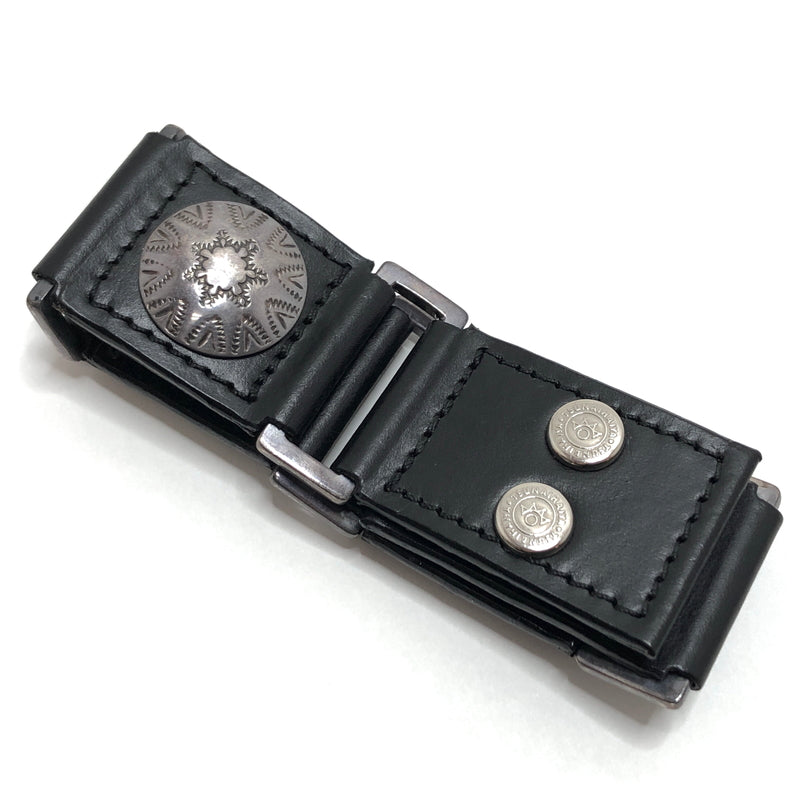 【中古品】【メンズ】 TSUNAIHAIYA ツナイハイヤ Cracasso Bracelet クラカッソ ブレスレット レザーブレスレット コンチョ アクセサリー 193-260929-rs-01-fur サイズ：L カラー：ブラック 万代Net店