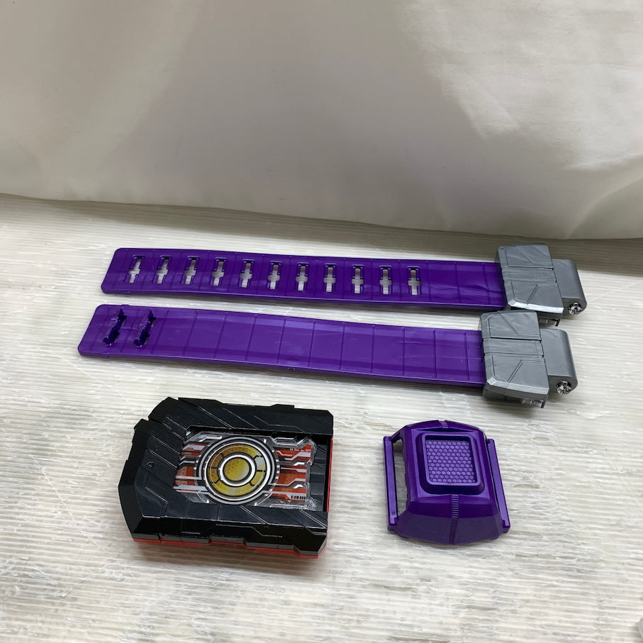 【現状渡し品】 仮面ライダーギーツ DXヴィジョンドライバー 042-260804-MS-03-min 万代Net店