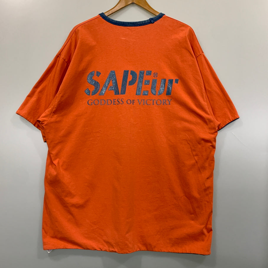 【中古品】【メンズ】 SAPEUR サプール 24SS A ELEGANTES REVERSIBLE SS TEE ア エレガンテス リバーシブル ショートスリーブ 半袖Tシャツ メンズ トップス 142-261005-em-06-min サイズ：XXL カラー：ブルー/オレンジ 万代Net店