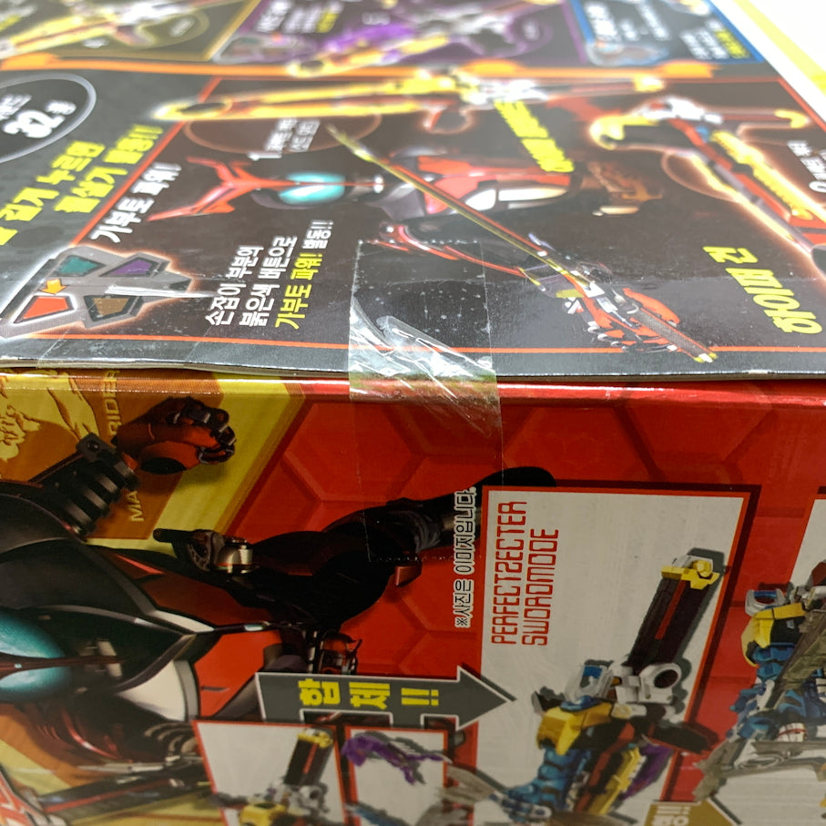 【現状渡し品】 輸入版 合体最終剣 DXパーフェクトゼクター 「仮面ライダーカブト」 042-260804-MS-05-min 万代Net店