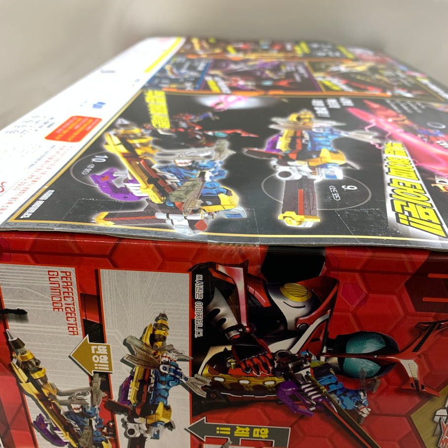 【現状渡し品】 輸入版 合体最終剣 DXパーフェクトゼクター 「仮面ライダーカブト」 042-260804-MS-05-min 万代Net店