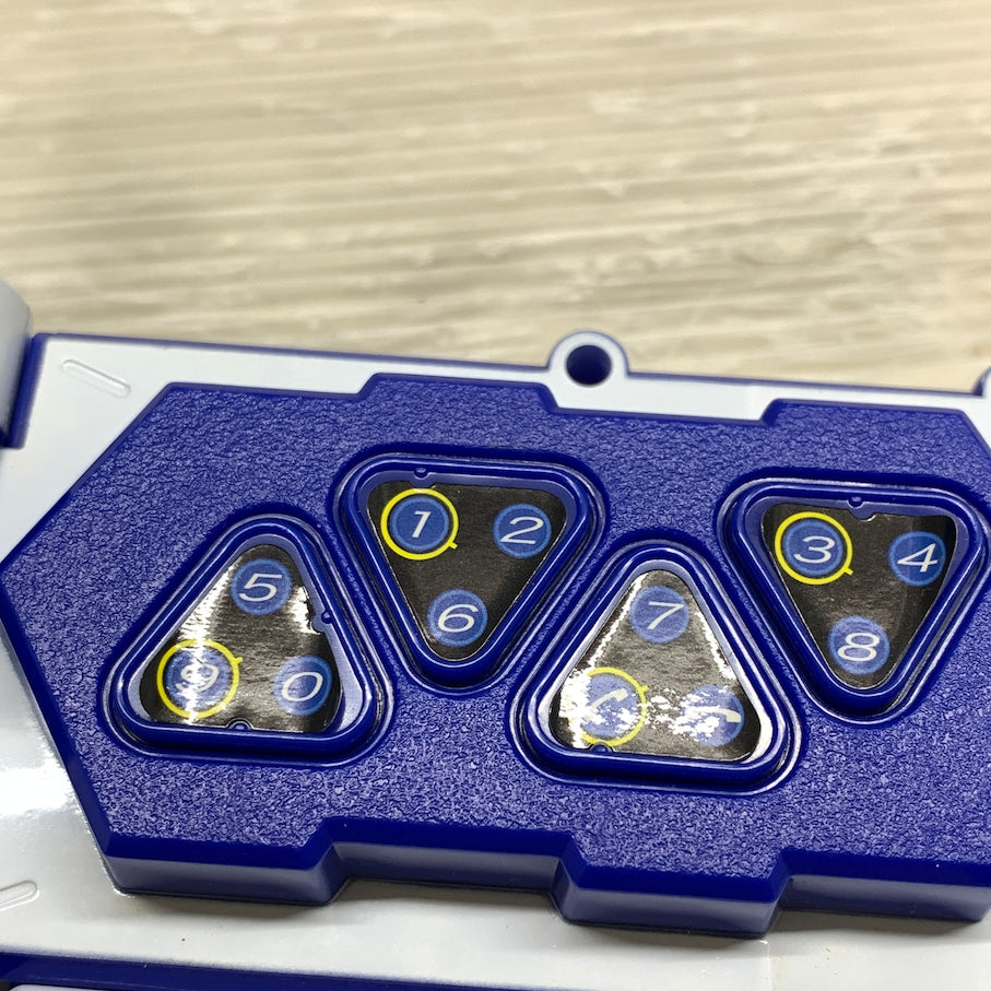 【現状渡し品】 仮面ライダー 変身携帯 イクサライザー 042-260804-MS-06-min 万代Net店