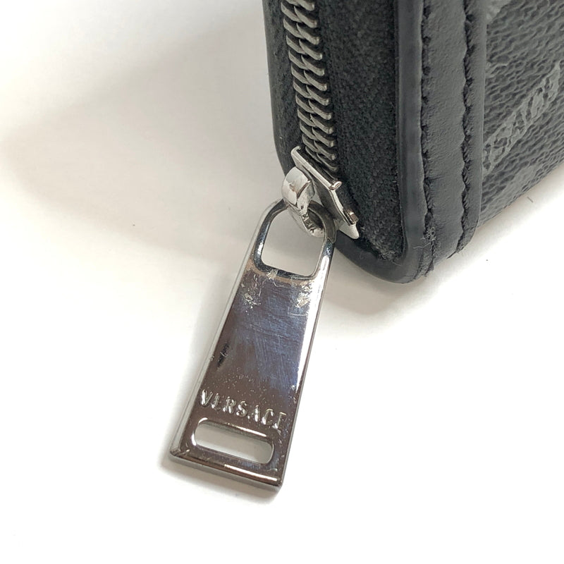 【中古品】【メンズ/レディース】 VERSACE ヴェルサーチェ La Greca グレカ ラウンドファスナー ウォレット 長財布 181-260709-rs-02-fur カラー：ブラック/グレー系 万代Net店