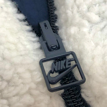 【現状渡し品】【メンズ】 NIKE ナイキ BIG SWOOSH BOA JACKET BQ6546-114 ビッグスウッシュ リバーシブル ボアジャケット アウター 古着 148-261005-rs-03-fur サイズ：XL カラー：ホワイト/ネイビー 万代Net店