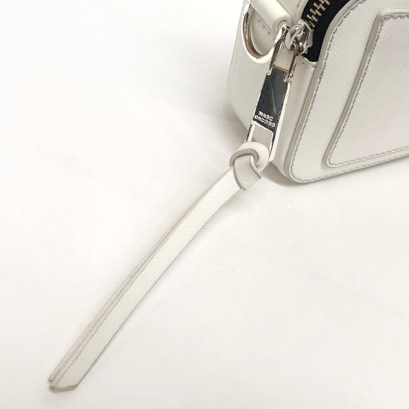 【中古品】【レディース】 MARC JACOBS マークジェイコブス THE SNAPSHOT M0014867 ザ スナップショット ショルダーバッグ 鞄 188-261005-rs-06-fur カラー：ホワイト 万代Net店