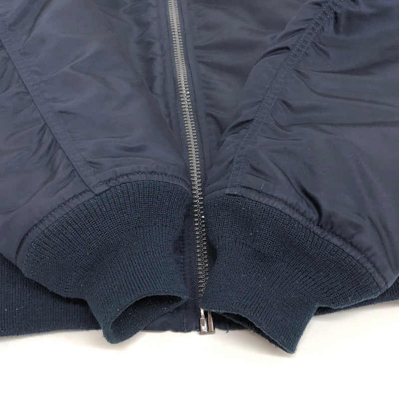 【中古品】【メンズ】 ALPHA INDUSTRIES アルファインダストリーズ MA-1 TIGHT APOLLO TA0113-067 エムエーワン タイト アポロ11号 NASA ブルゾン アウター 古着 145-261007-rs-06-fur サイズ：M カラー：ネイビー×レッド 万代Net店