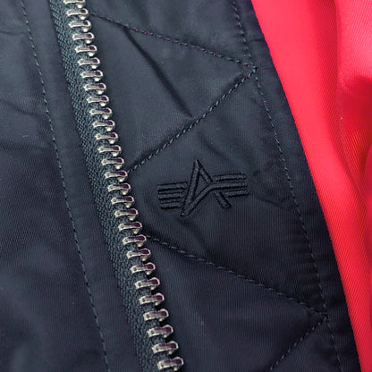 【中古品】【メンズ】 ALPHA INDUSTRIES アルファインダストリーズ MA-1 TIGHT APOLLO TA0113-067 エムエーワン タイト アポロ11号 NASA ブルゾン アウター 古着 145-261007-rs-06-fur サイズ：M カラー：ネイビー×レッド 万代Net店