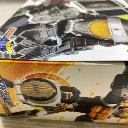 【中古美品】 バンダイ DXロックシード 仮面ライダーナックル＆黒影セット 042-260807-MS-01-min 万代Net店