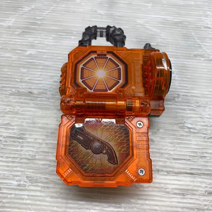 【現状渡し品】 バンダイ DXカチドキロックシード 仮面ライダー鎧武 042-260807-MS-09-min 万代Net店