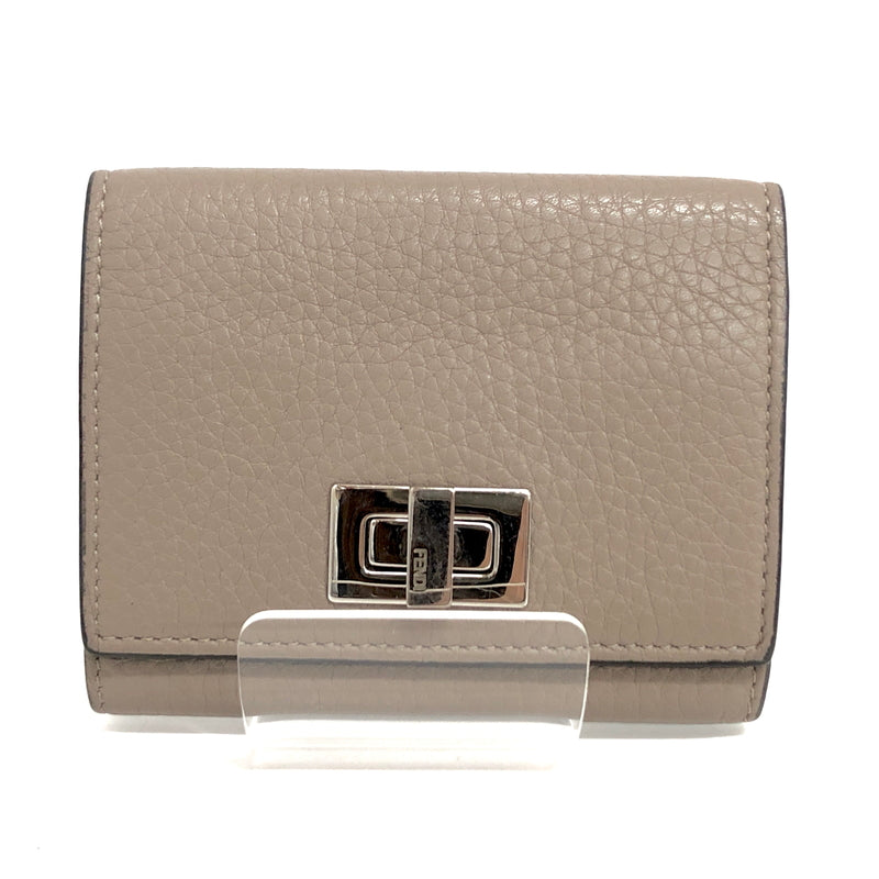【中古品】【メンズ/レディース】 FENDI フェンディ 8M0425 ピーカブー セレリア カードケース 小銭入れ小物 181-260713-rs-03-fur カラー：グレージュ 万代Net店