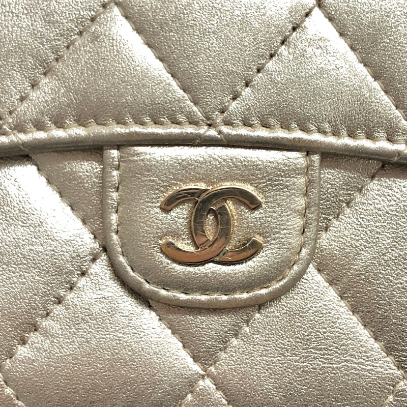 【中古品】【レディース】 CHANEL シャネル A82288 クラシックスモール ウォレット 三つ折り財布 181-260713-rs-07-fur カラー：シャンパンゴールド系 万代Net店