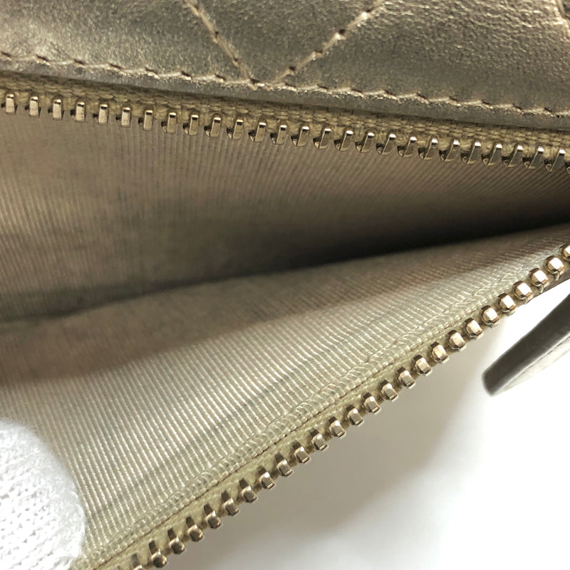 【中古品】【レディース】 CHANEL シャネル A82288 クラシックスモール ウォレット 三つ折り財布 181-260713-rs-07-fur カラー：シャンパンゴールド系 万代Net店