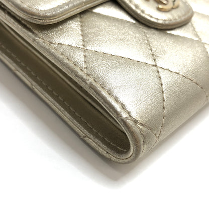 【中古品】【レディース】 CHANEL シャネル A82288 クラシックスモール ウォレット 三つ折り財布 181-260713-rs-07-fur カラー：シャンパンゴールド系 万代Net店