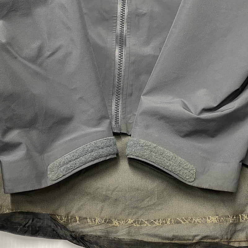 【現状渡し品】【メンズ】 ARC'TERYX アークテリクス 6290 カナダ製 ALPHA LT JACKET アルファ ジャケット アウター 長袖 144-251214-hk-03-izu サイズ：S カラー：グレー 万代Net店