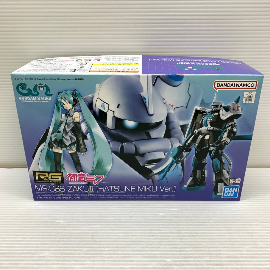 【現状渡し品】 MS-06S　ザクII HATSUNE MIKU 初音ミクver ガンプラ 未組立 箱あり バンダイ 056-260731-YT-01-min 万代Net店