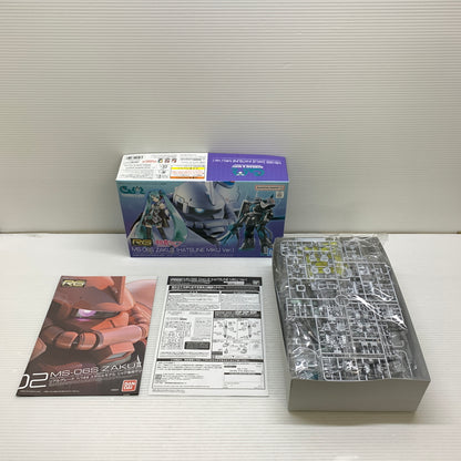 【現状渡し品】 MS-06S　ザクII HATSUNE MIKU 初音ミクver ガンプラ 未組立 箱あり バンダイ 056-260731-YT-01-min 万代Net店