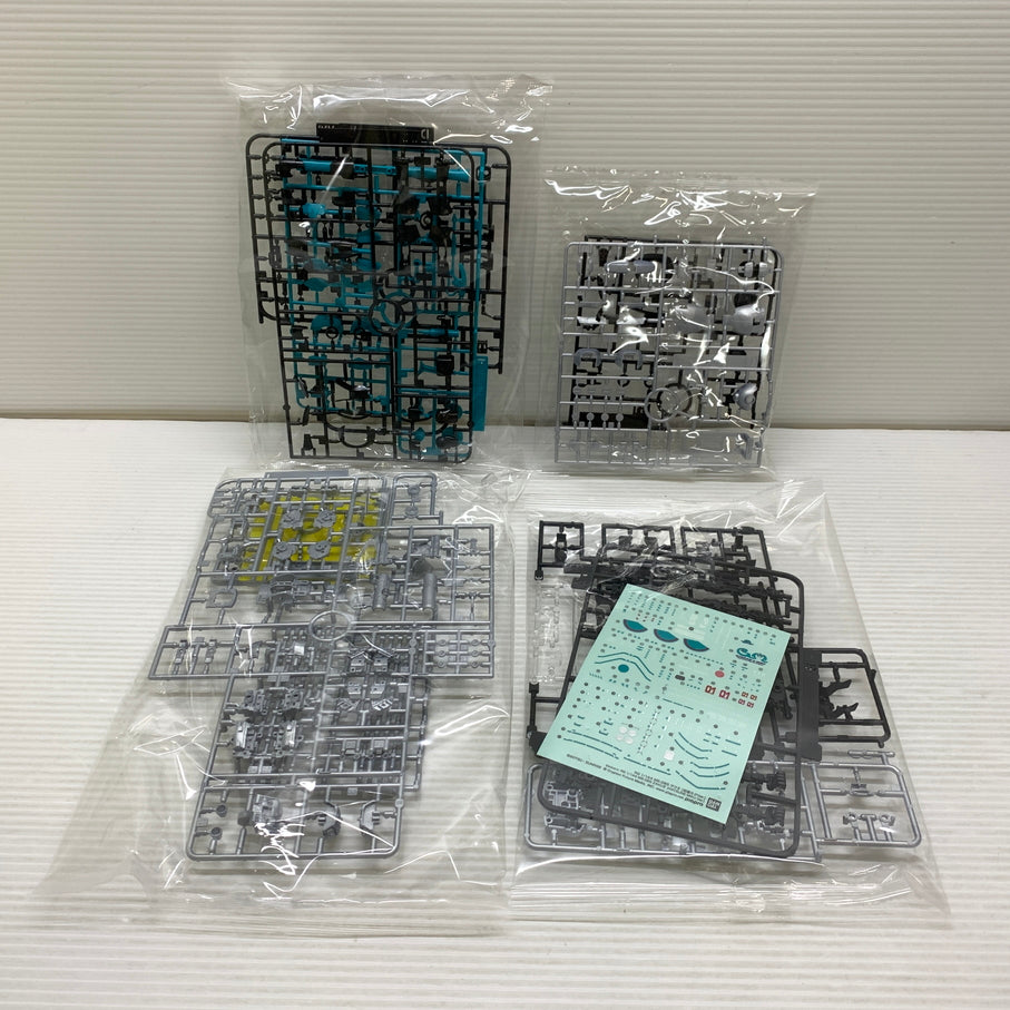 【現状渡し品】 MS-06S　ザクII HATSUNE MIKU 初音ミクver ガンプラ 未組立 箱あり バンダイ 056-260731-YT-01-min 万代Net店