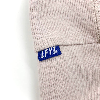 【現状渡し品】【メンズ】 Lafayette ラフェイエット ROSE LOGO US COTTON HOODED SWEATSHIRT LE220501 ローズロゴ フーディー パーカー くすみカラー トップス ストリート系 142-241227-rs-04-fur サイズ：L カラー：ピンク系 万代Net店