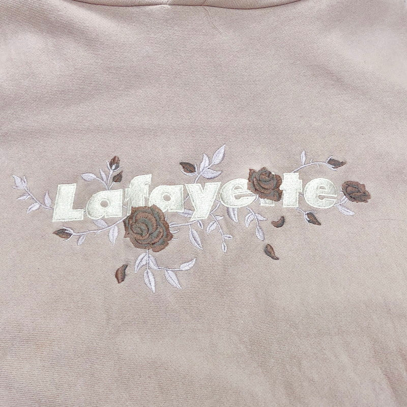 【現状渡し品】【メンズ】 Lafayette ラフェイエット ROSE LOGO US COTTON HOODED SWEATSHIRT LE220501 ローズロゴ フーディー パーカー くすみカラー トップス ストリート系 142-241227-rs-04-fur サイズ：L カラー：ピンク系 万代Net店
