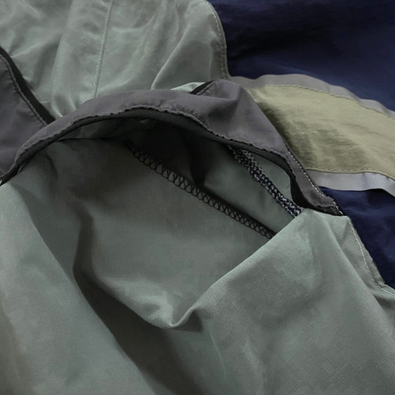 【中古品】【メンズ】 WEYEP ウィエップ U.S.AIR FORCE NYLON DOCKING JACKET ナイロン ドッキング ジャケット アウター 145-261002-AS-9-hon サイズ：M カラー：グレー/ネイビー 万代Net店